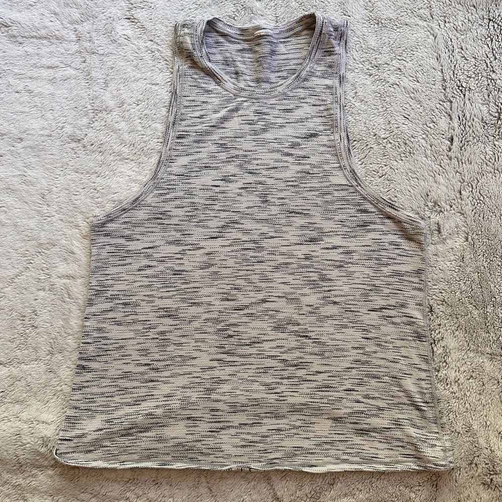 Sleeveless Heathered Tank Top in Light Gray and Charcoal